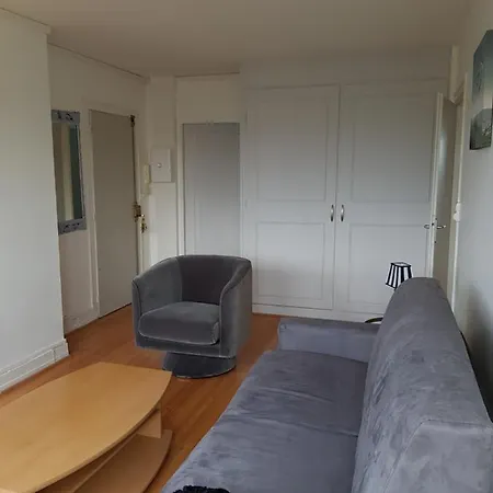 Apart L Oree Du Bois- Ambiance Cosy - Vue Panoramique Sur Verdure, Spacieux Et Calme 76m2 - 2ch - 3 Lits - Parking -prox Metro アパート リール